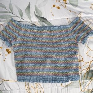 Forever 21 off the shoulders crop top